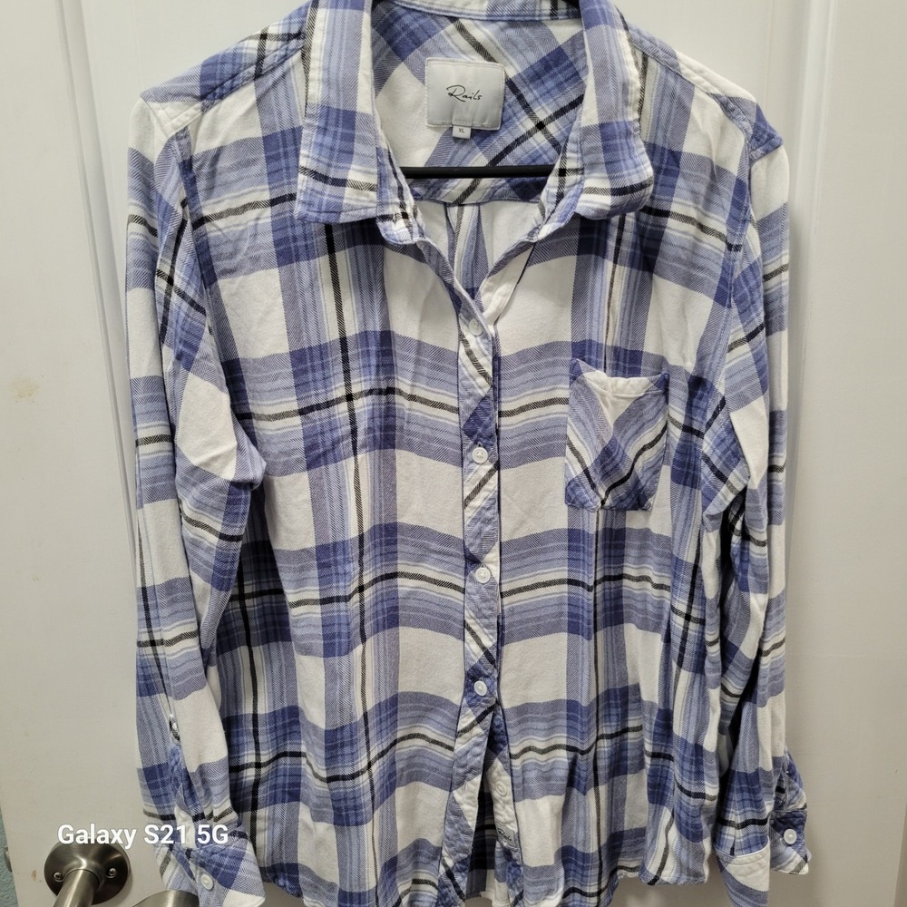 Rails Hunter Plaid Button Down Shirt Blue White XL Long Sleeve Rayon Flannel